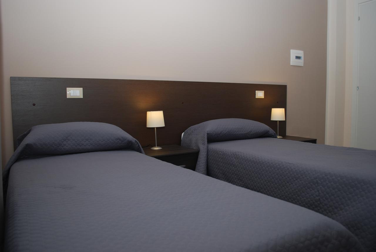 B&B Grandangolo Preturo Bagian luar foto