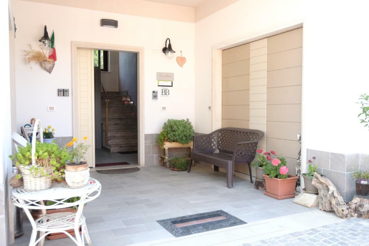 B&B Grandangolo Preturo Bagian luar foto